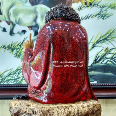 Tượng Đạt Ma Khất Thực men chảy